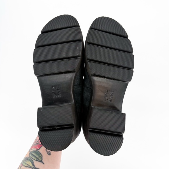 Naturalizer Cabaret Slip On Lug Sole Loafer in Blue Grey Size 9 - Picture 7 of 10